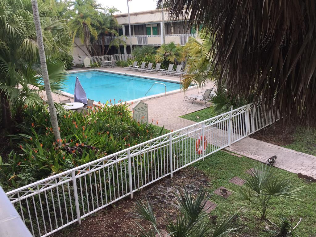 Sawgrass Inn & Conference Center بلانتيشن المظهر الخارجي الصورة
