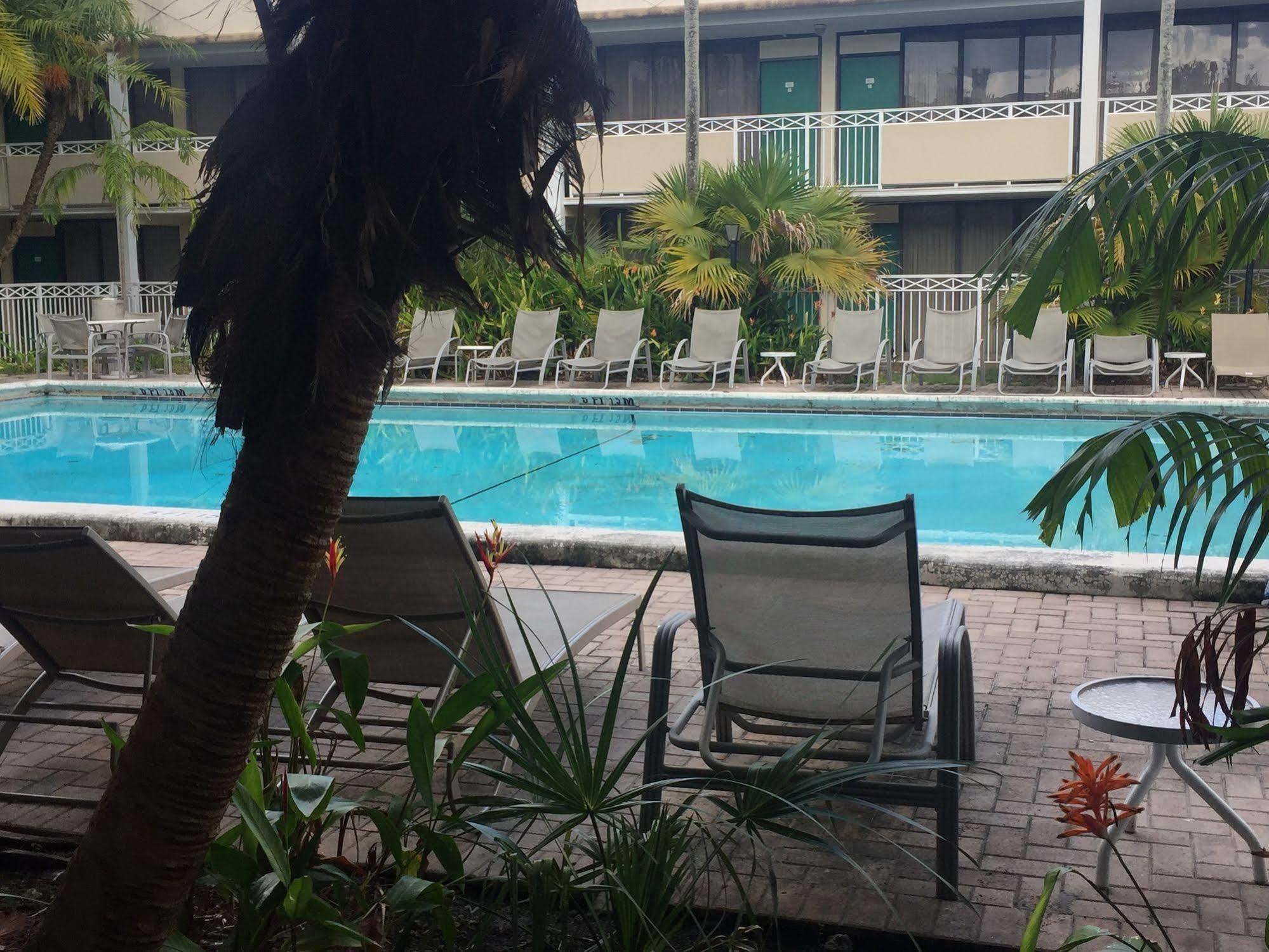 Sawgrass Inn & Conference Center بلانتيشن المظهر الخارجي الصورة